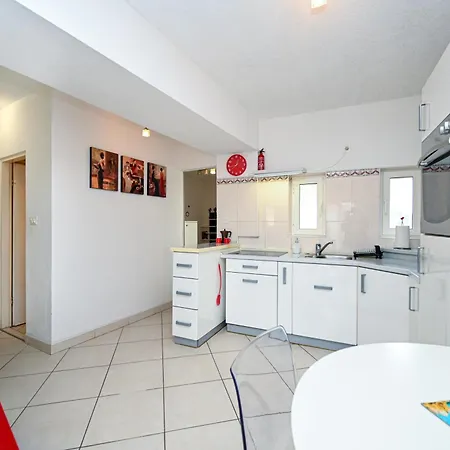 Apartment Bazen
